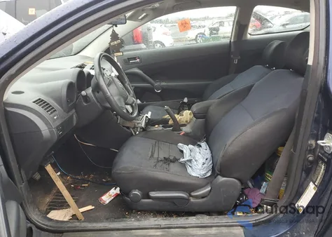 2006 Toyota Scion Tc z USA, uszkodzony, nr VIN JTKDE177560125136